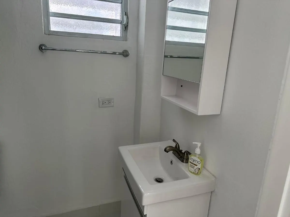 Gorgeous 1-Bedroom Beachside Suite San Juan